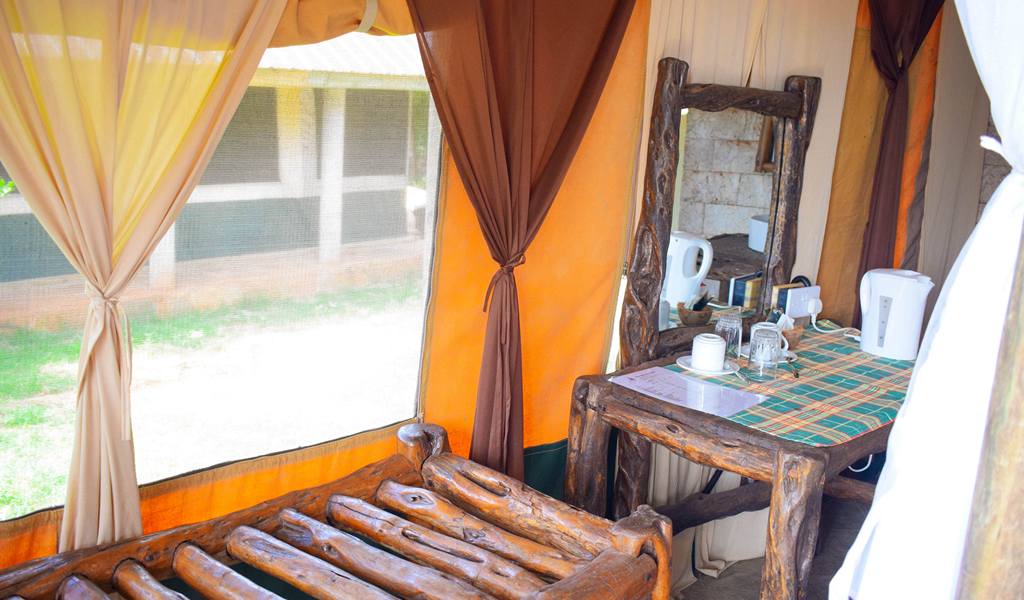 Boma Simba Lodge 1032