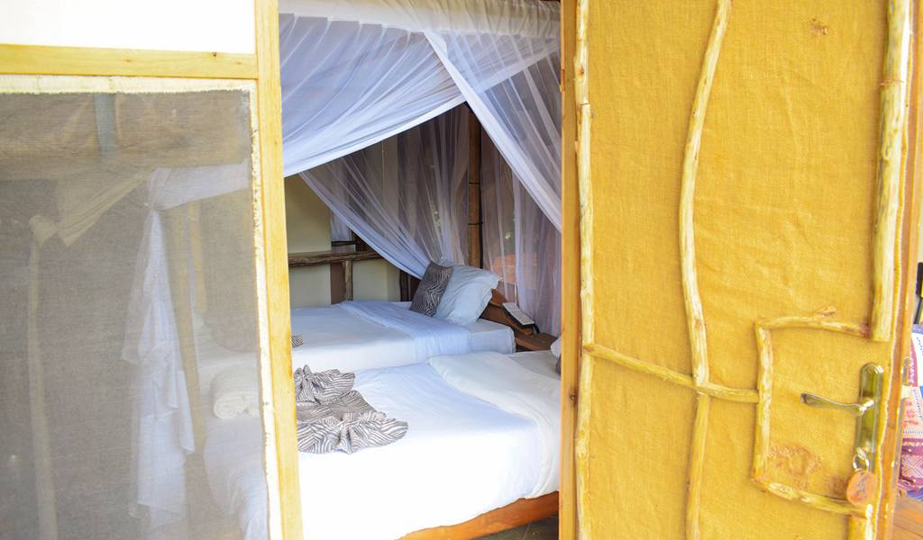 Boma Simba Lodge 1035