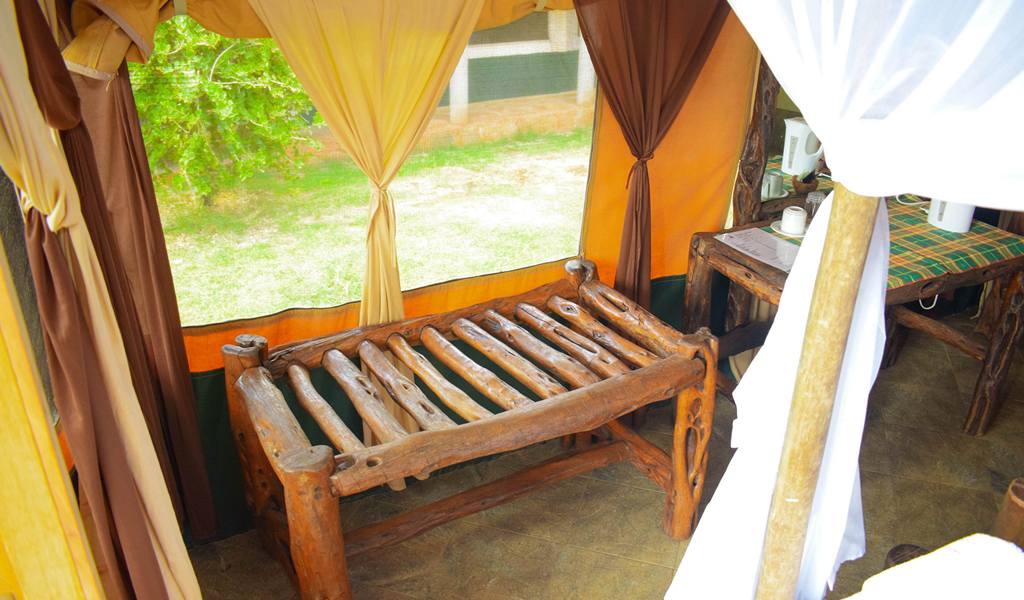 Boma Simba Lodge 1036