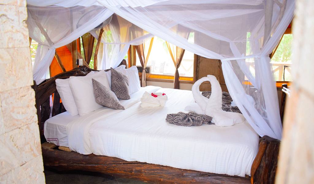 Boma Simba Lodge 1039